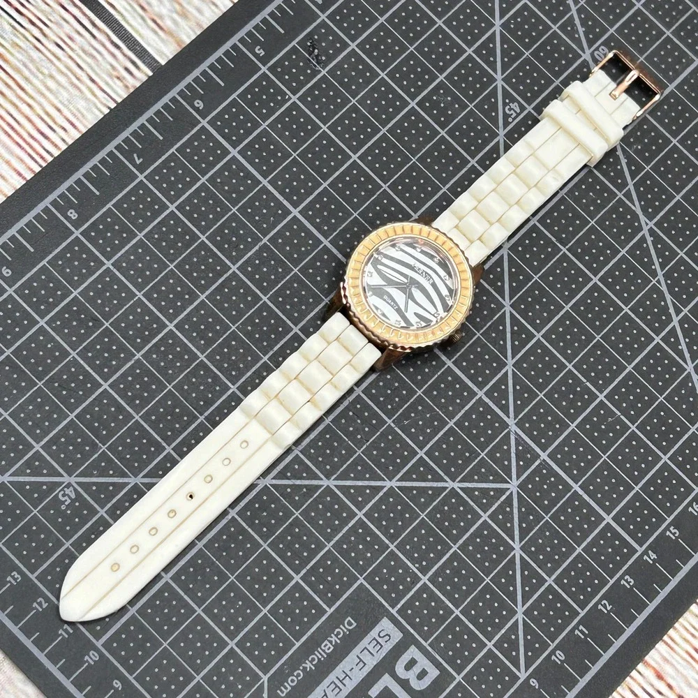 Terner‎ YH-A02 Rose Gold Tone Zebra Print Dial Silicone Strap Quartz Watch